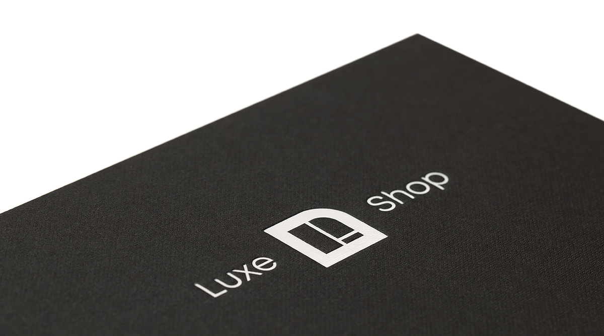 Luxury magnetic box Colorplan Ebony buckram white hot foil logo