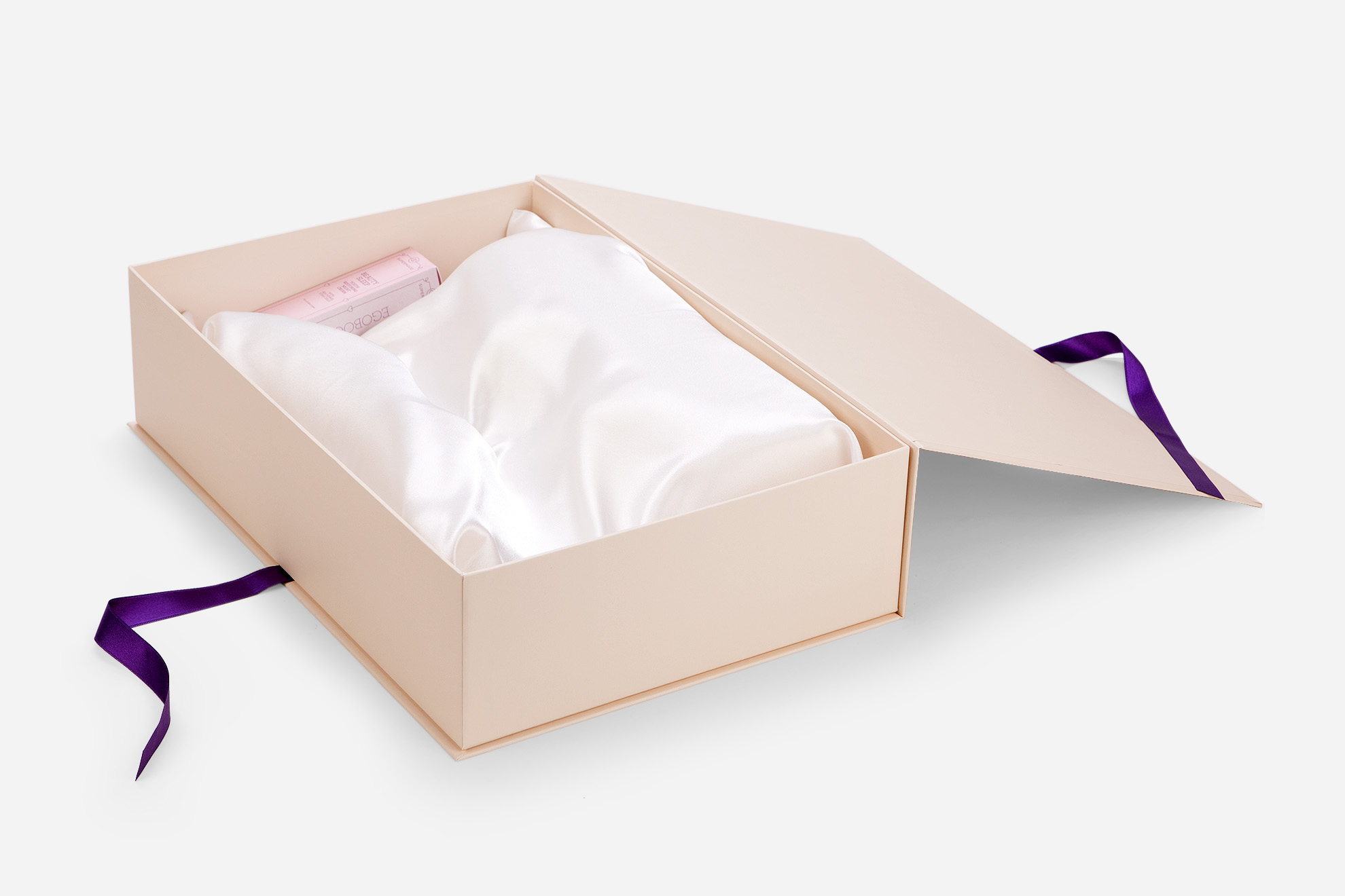 beauty sleep pillow box with ribbon