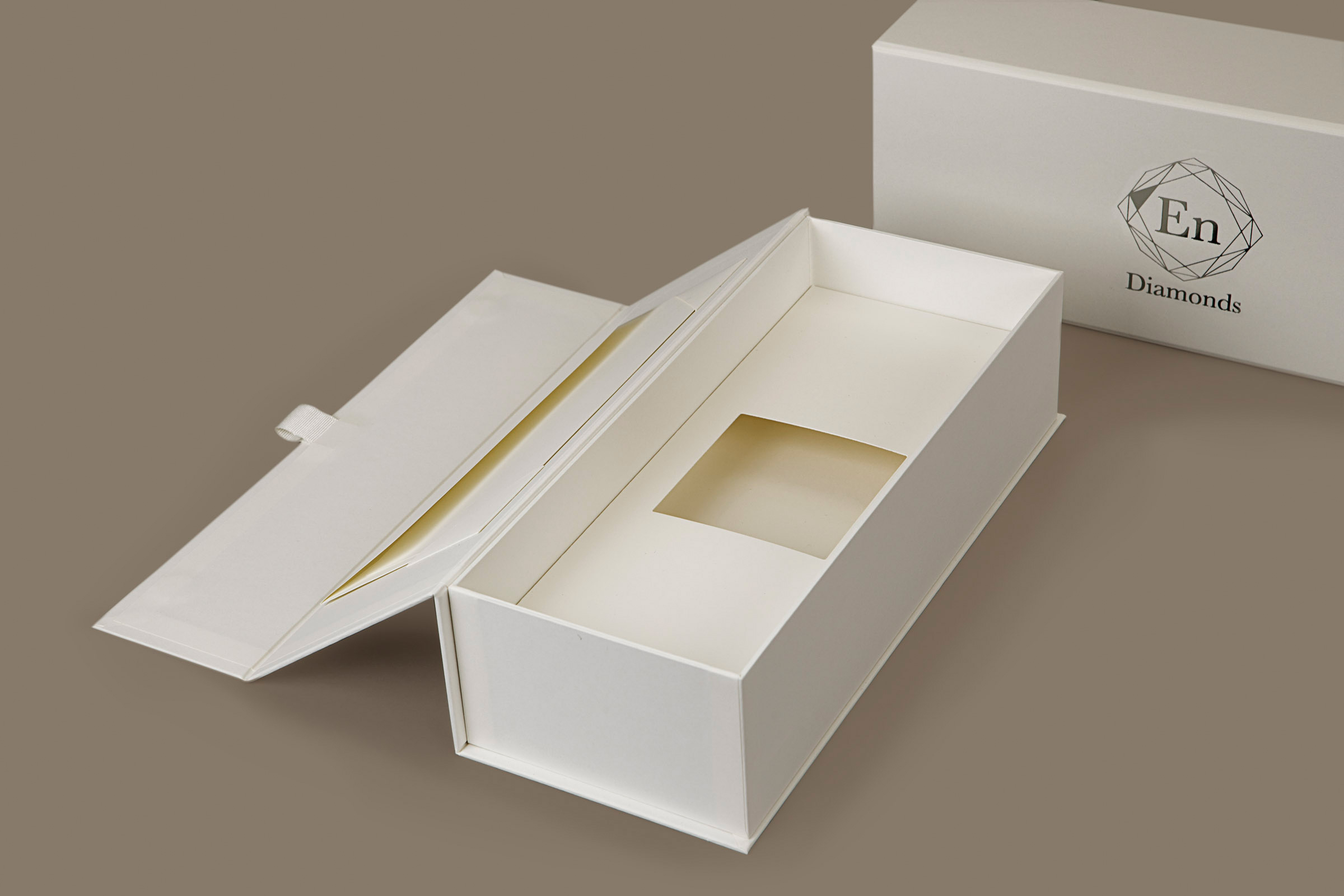 En-Diamonds-Luxury-E-commerce-Jewellery-box