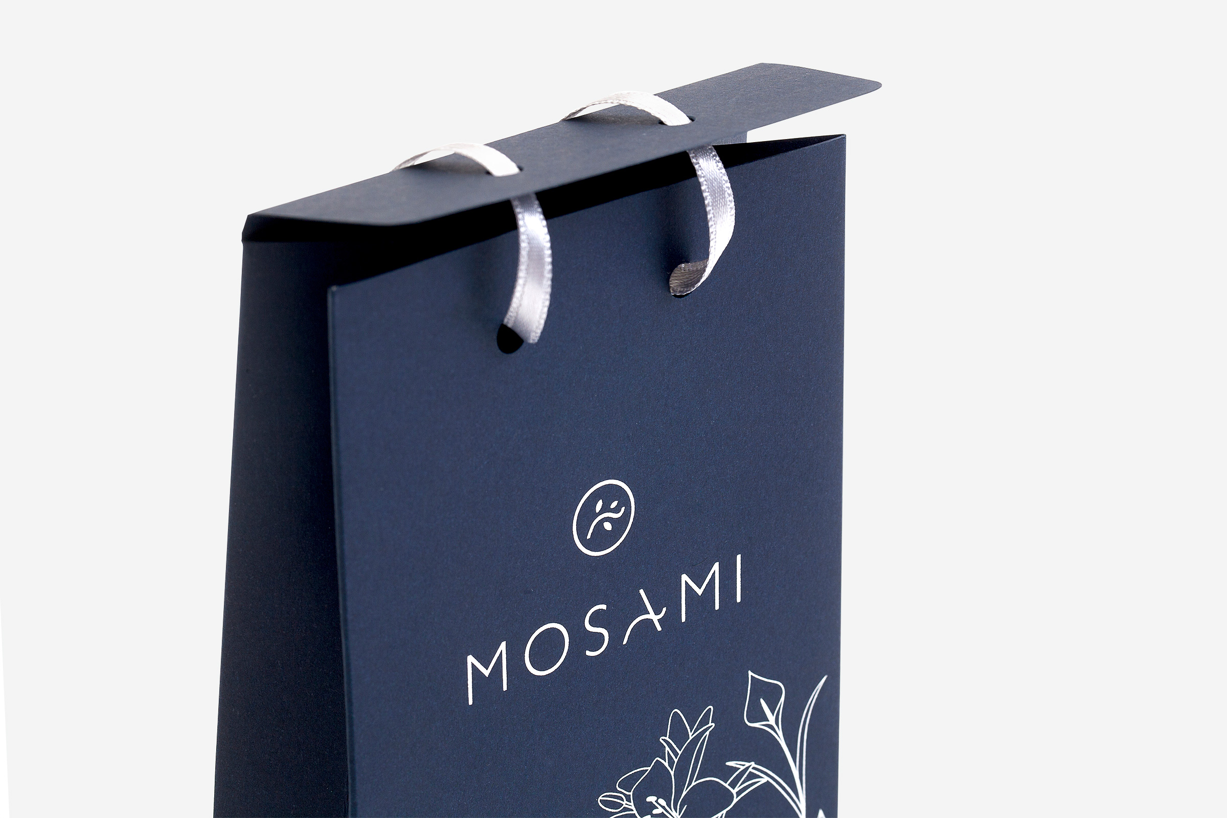 jewellery-gift-bag-with-ribbon-mosami